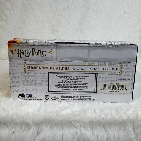 Harry Potter Ceramic Sculpted Mini Cup Set Of Two 3.5 Oz Gryffindor Design new - Picture 6 of 6
